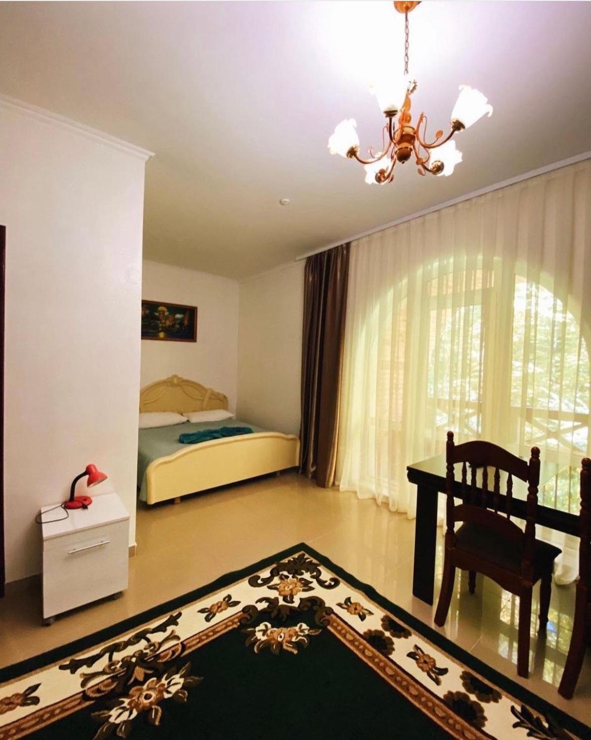 Perlyna Podillyа Hotel Satanov Exterior photo